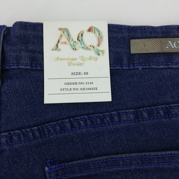 American Quality Women's Blue Frayed Hem Denim Shape Up Shorts Size 20 - Picture 3 of 4